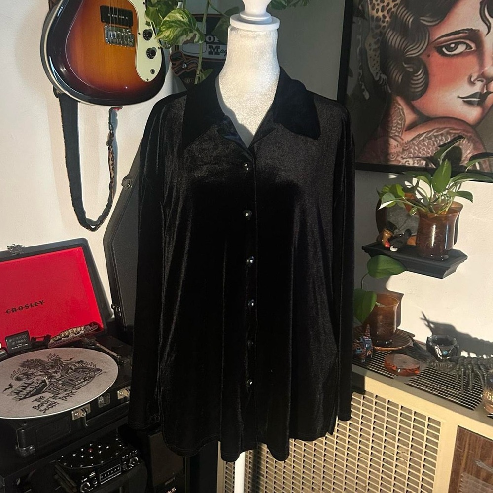 Vintage Black Velvet Velour Button-Up Top - Women